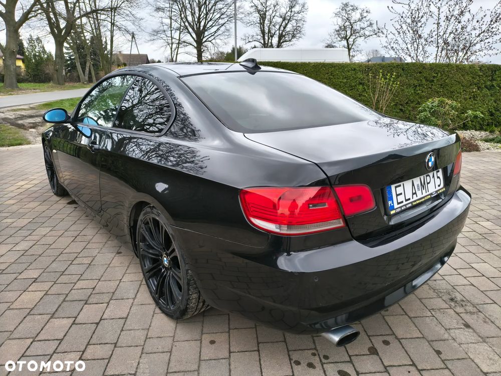 BMW Seria 3 320d - 4