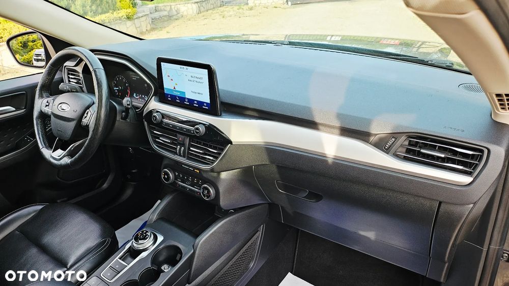 Ford Kuga 1.5 EcoBoost 4WD Titanium Plus - 40