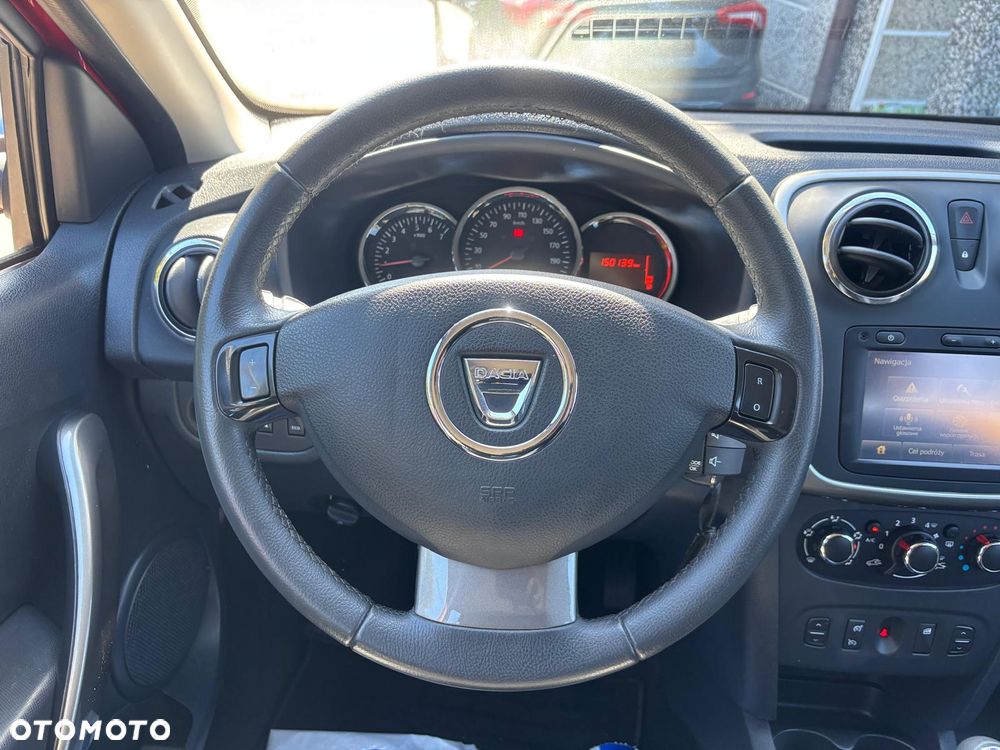 Dacia Sandero TCe 90 S&S Celebration - 13