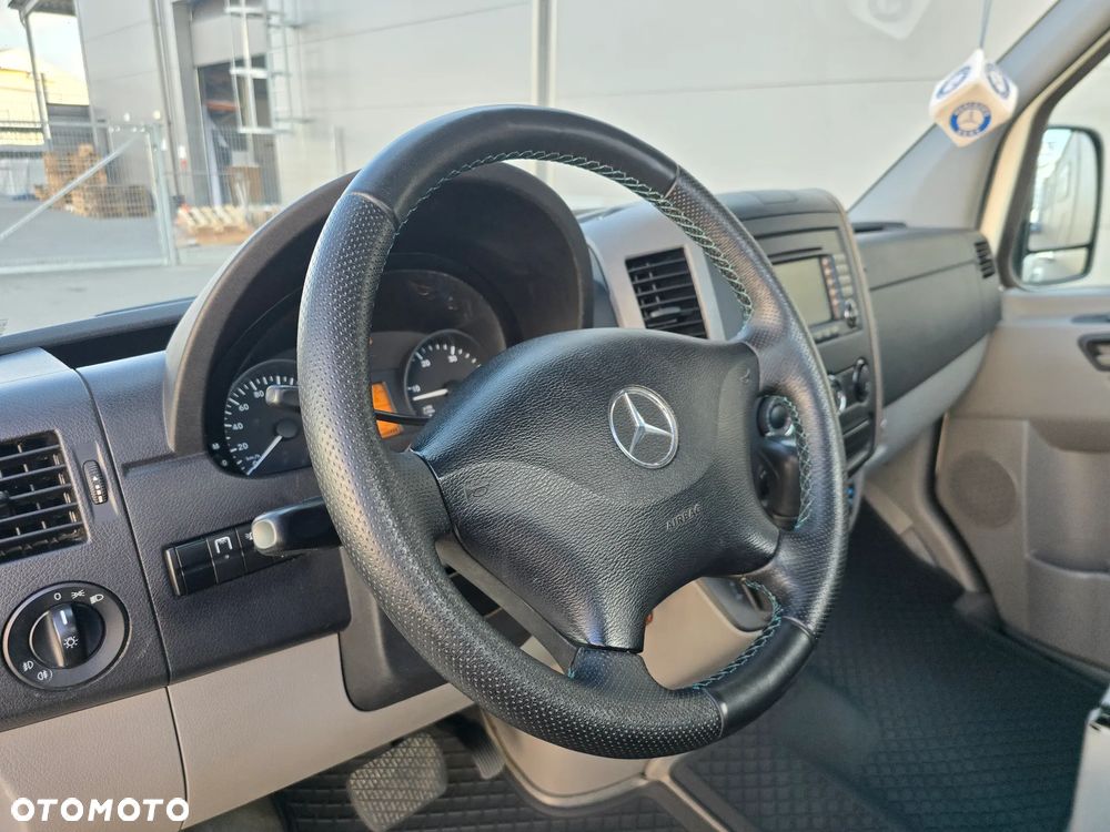 Mercedes-Benz Sprinter 518CDI 5G - 18