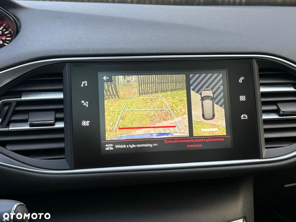 Peugeot 308 PureTech 130 GPF EAT8 Stop & Start GT Pack - 11