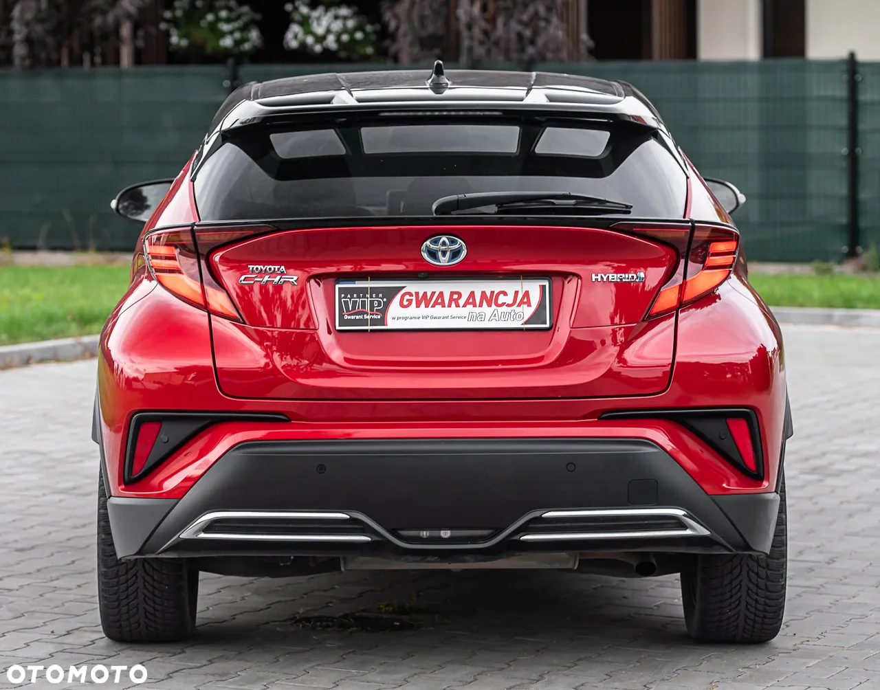 Toyota C-HR 2.0 Hybrid Executive - 11