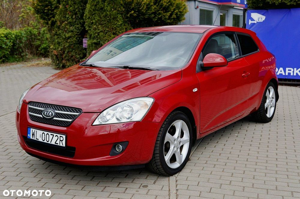 Kia Ceed - 1