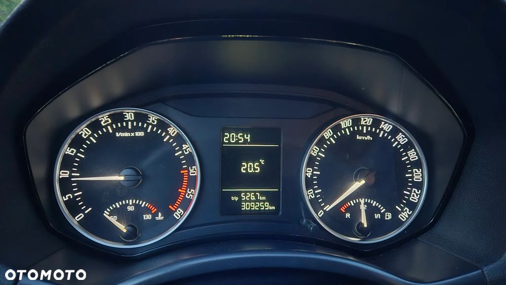 Skoda Octavia - 6