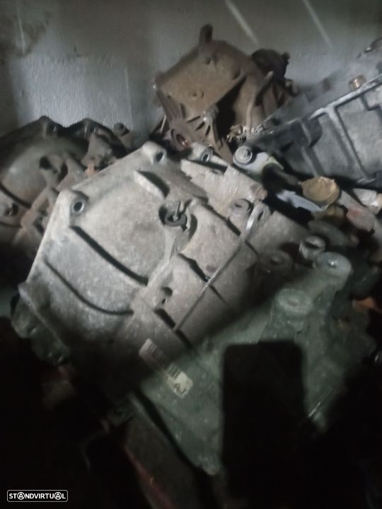 Caixa de 5 velocidades Opel Astra 1.7Cdti REF: F23 (Disponível 2.0 DTI) - 9