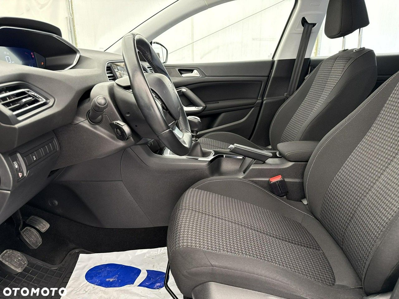 Peugeot 308 - 12