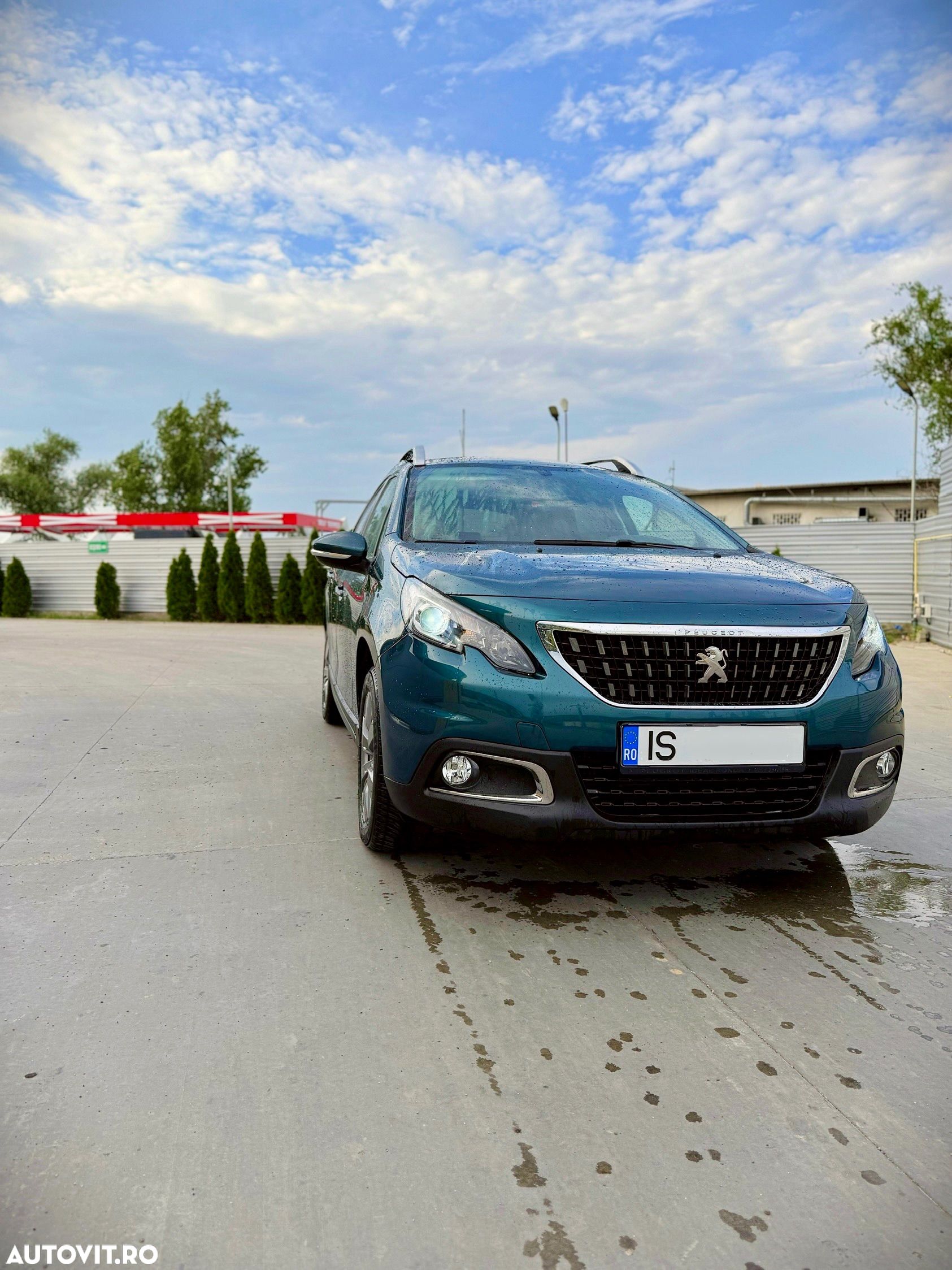 Peugeot 2008 1.2 PureTech Turbo EAT6 S&S Allure - 1
