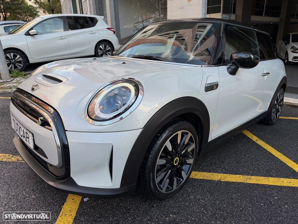 MINI 3 Portas Cooper SE - 23