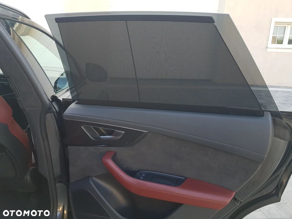 Audi SQ8 - 26