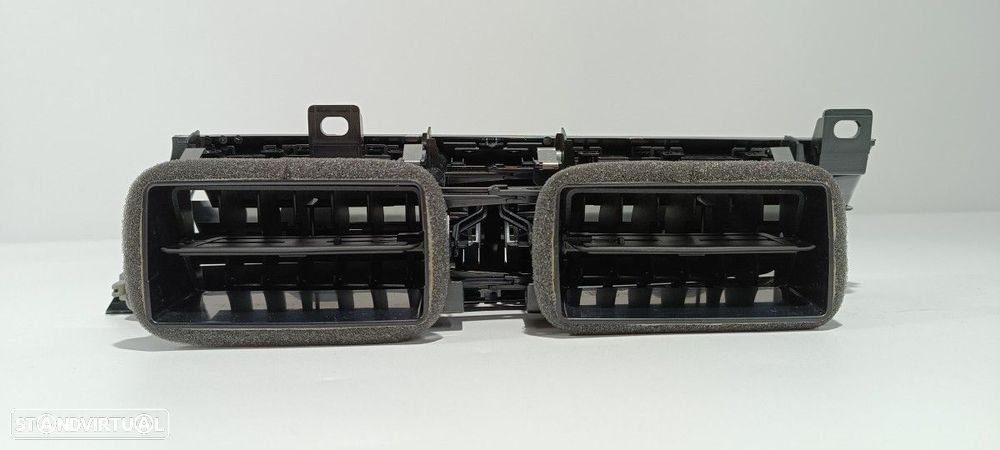 AREJADOR CENTRAL FRONTAL AUDI Q3 - 2