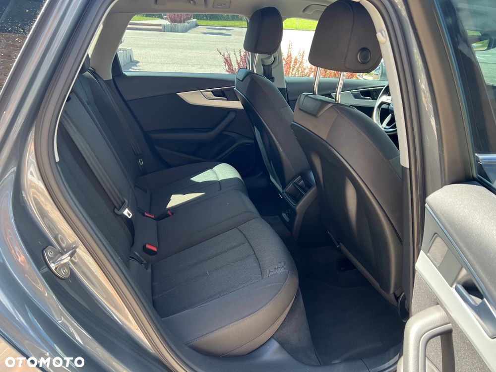 Audi A4 Avant 2.0 TDI - 35