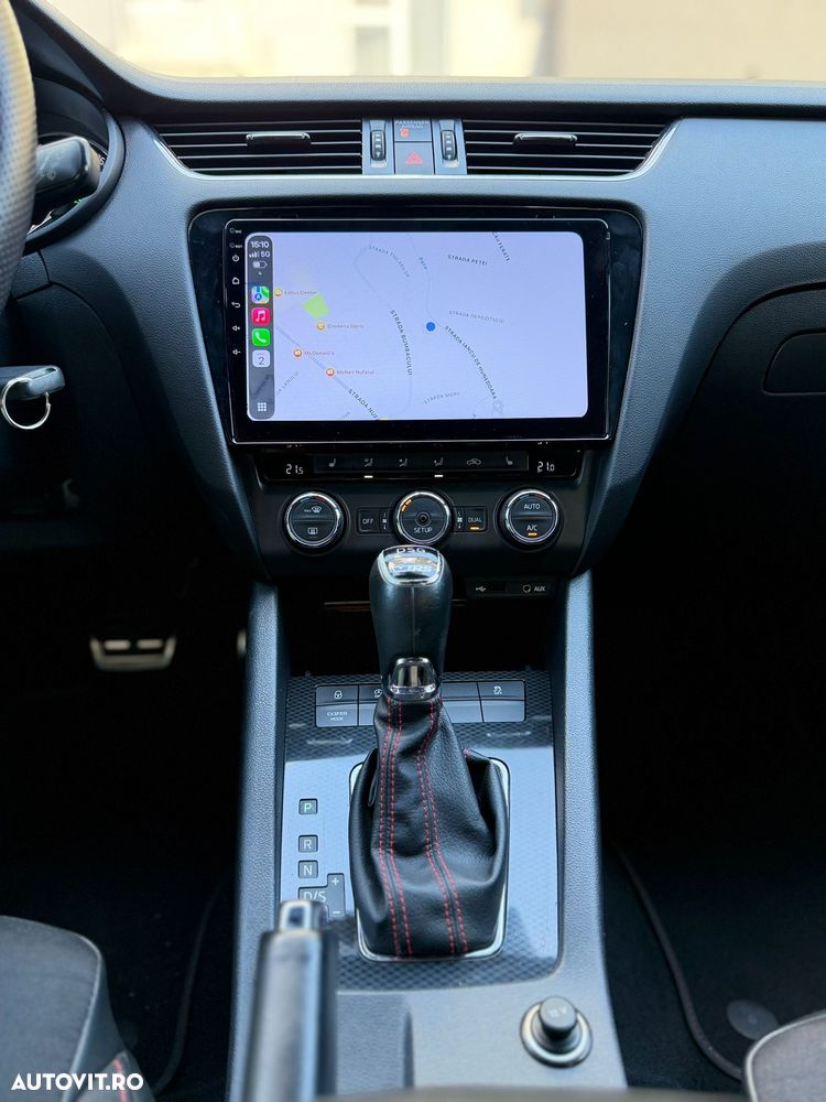 Skoda Octavia 2.0 TDI (Green tec) DSG RS - 13