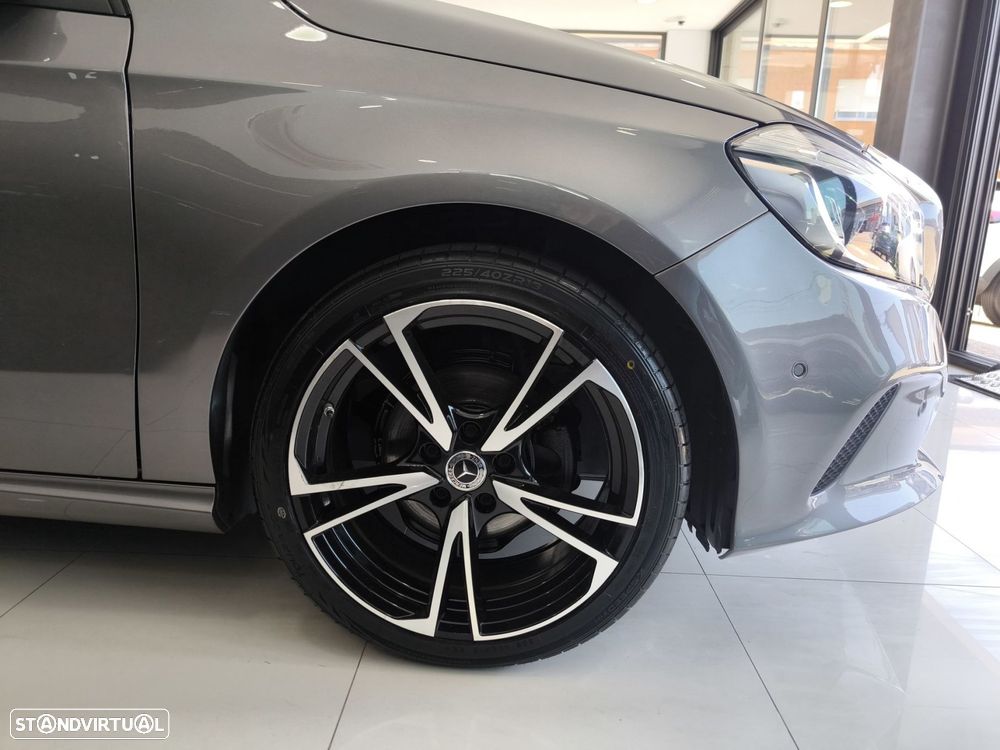 Mercedes-Benz A 180 d 7G-DCT Urban - 9
