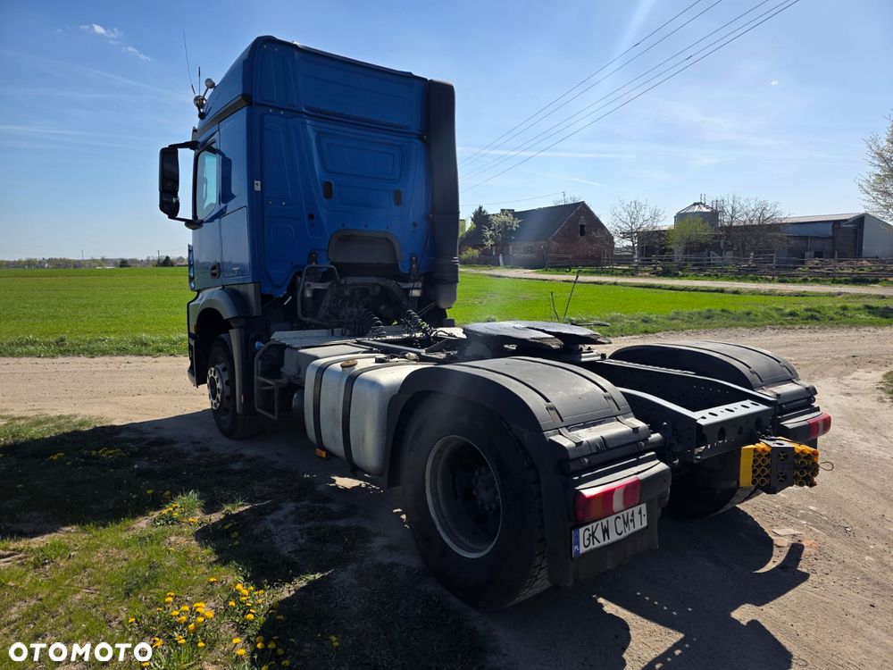 Mercedes-Benz Arocs - 7