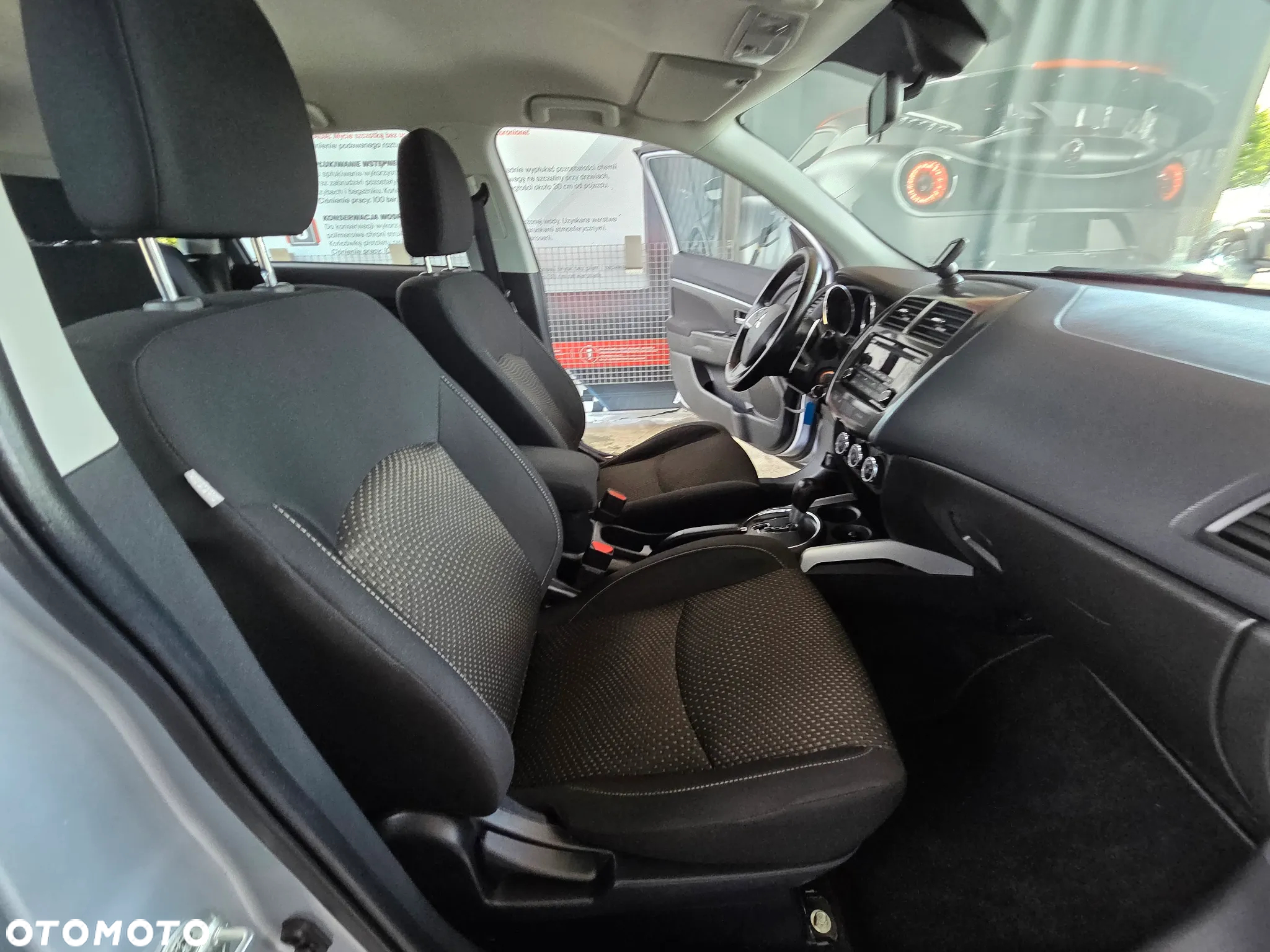 Mitsubishi ASX 2.2 DI-D 4WD Automatik Intense - 31