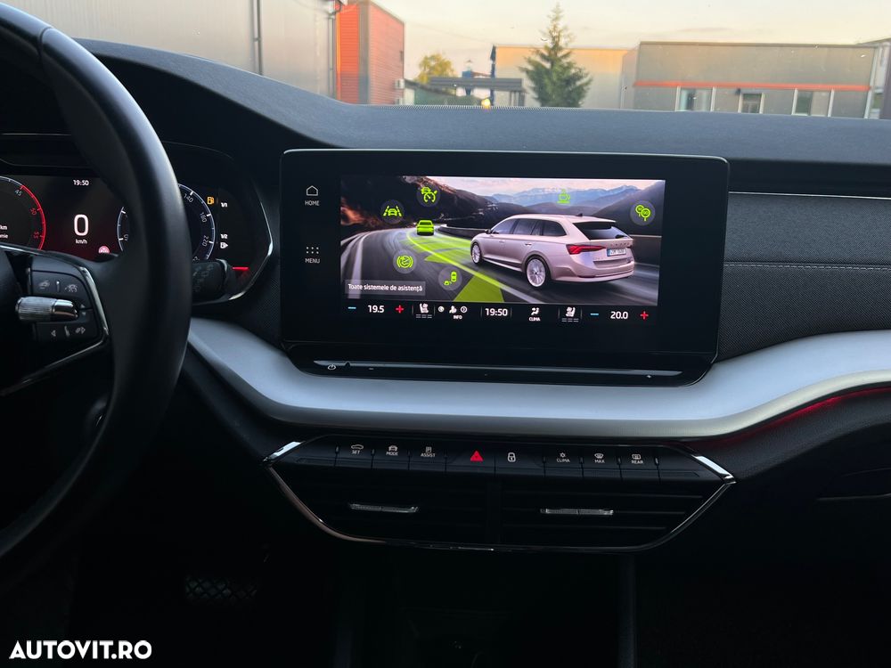 SKODA Octavia 2023 — imagine 16
