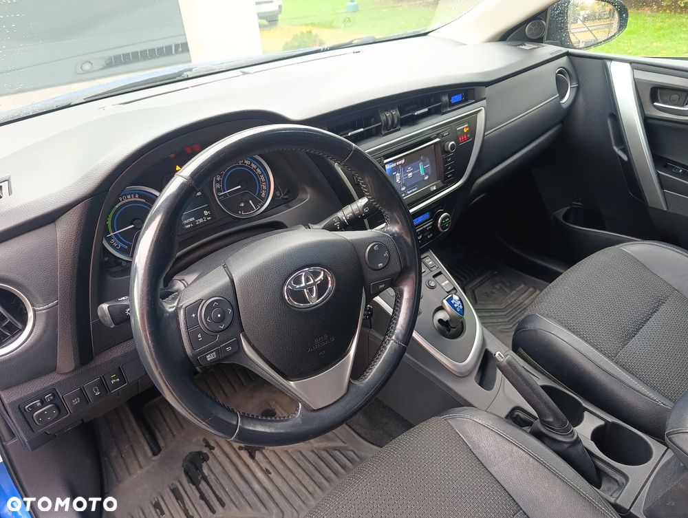 Toyota Auris 1.8 HSD Prestige NAVI - 10