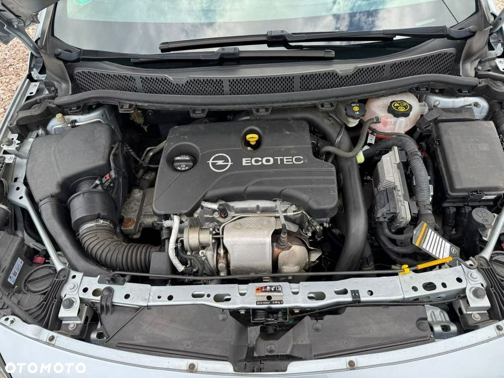 Opel Astra - 16