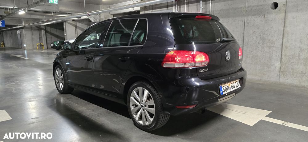 Volkswagen Golf 1.6 TDI BlueMotion Technology DPF Comfortline DSG - 4