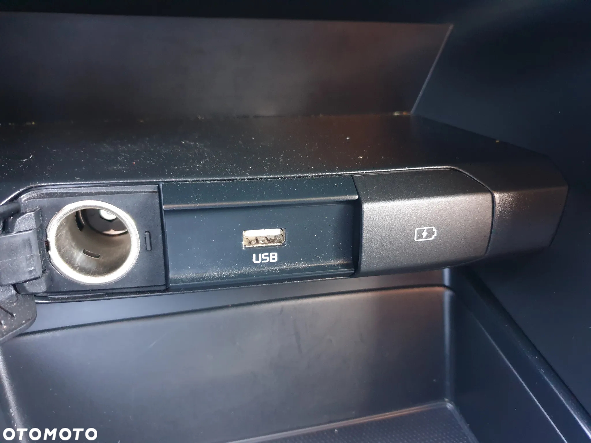 Kia XCeed 1.5 T-GDI M - 20