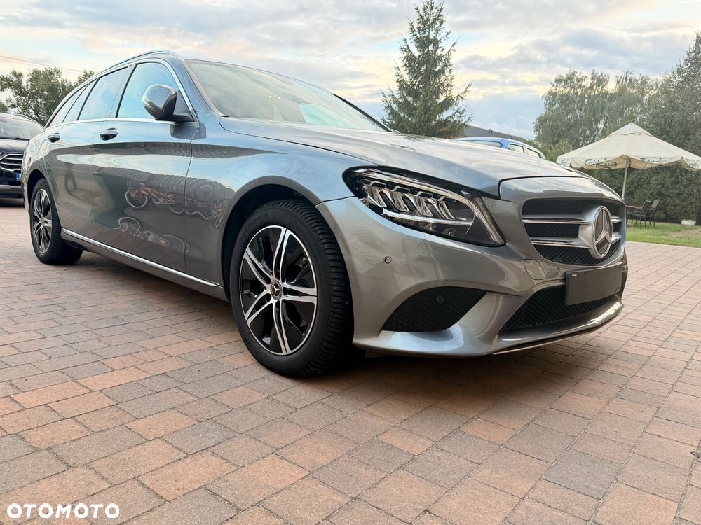 Mercedes-Benz Klasa C 180 9G-TRONIC Avantgarde - 25