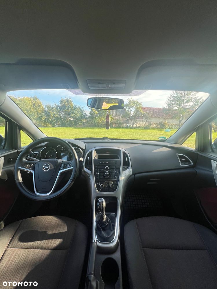 Opel Astra 1.4 Turbo Sports Tourer - 16