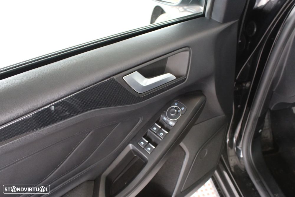 Ford Focus 1.0 EcoBoost MHEV ST-Line - 7