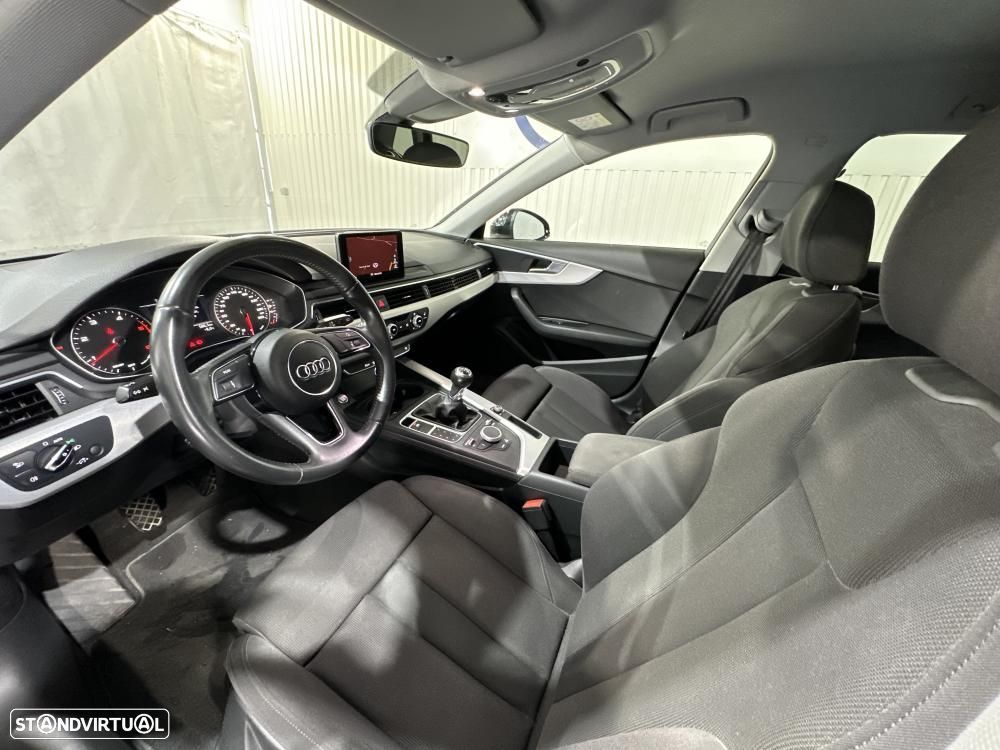 Audi A4 Avant 2.0 TDI ultra design - 7