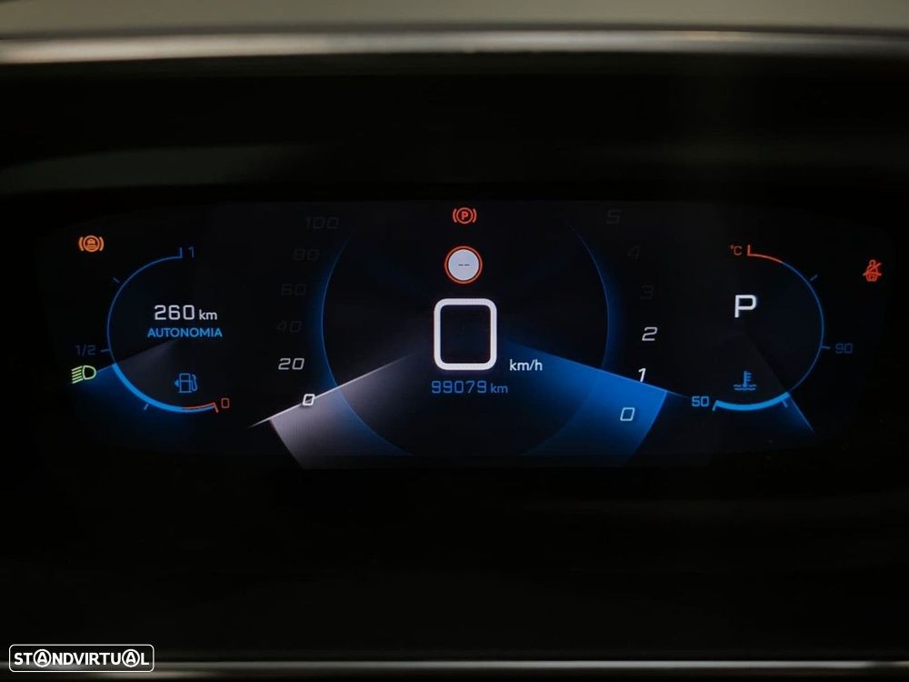 Peugeot 2008 PureTech 130 EAT8 Allure - 14