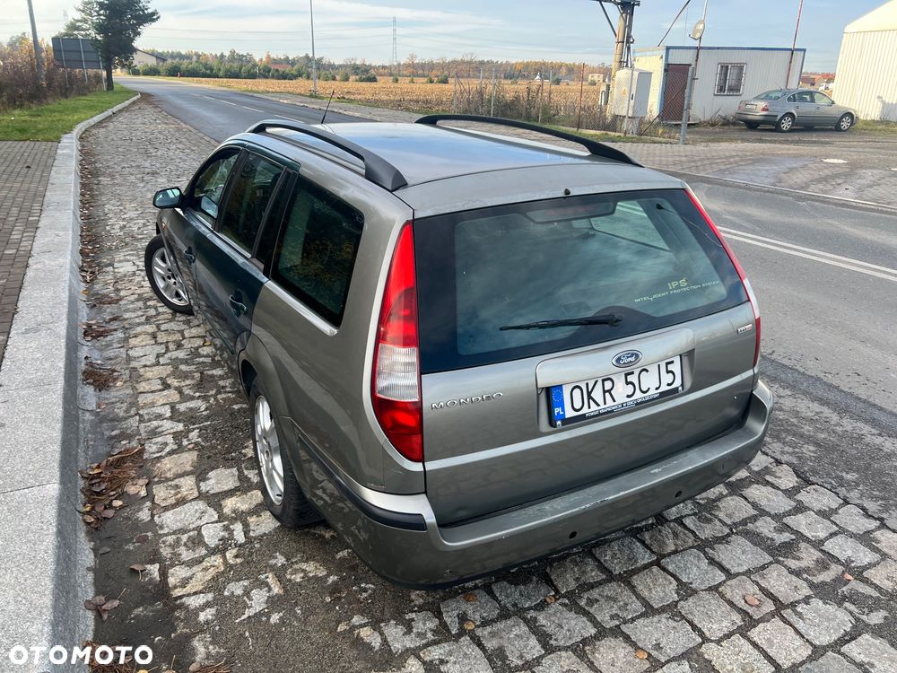 Ford Mondeo 2.0 TDCi Ambiente - 4