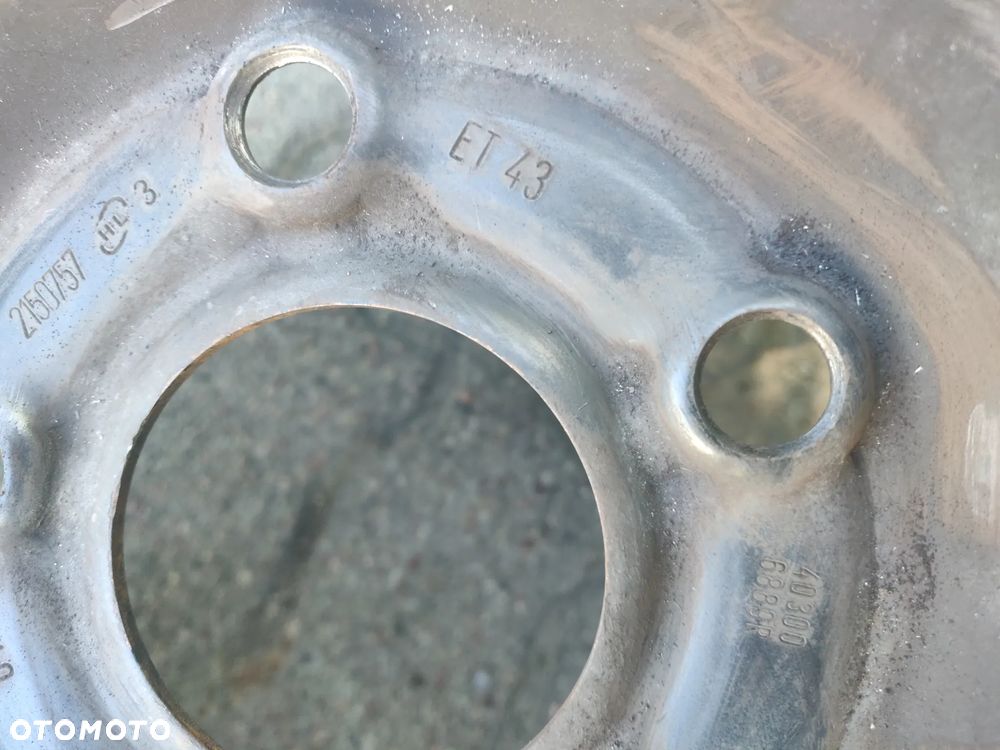 Felgi stalowe 5x114,3 R15 Renault - 4
