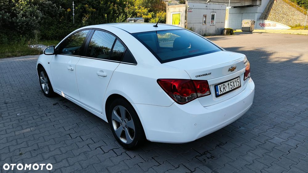 Chevrolet Cruze 1.8 LT - 5