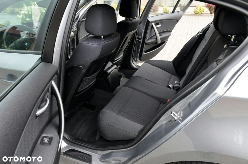 BMW Seria 1 - 20
