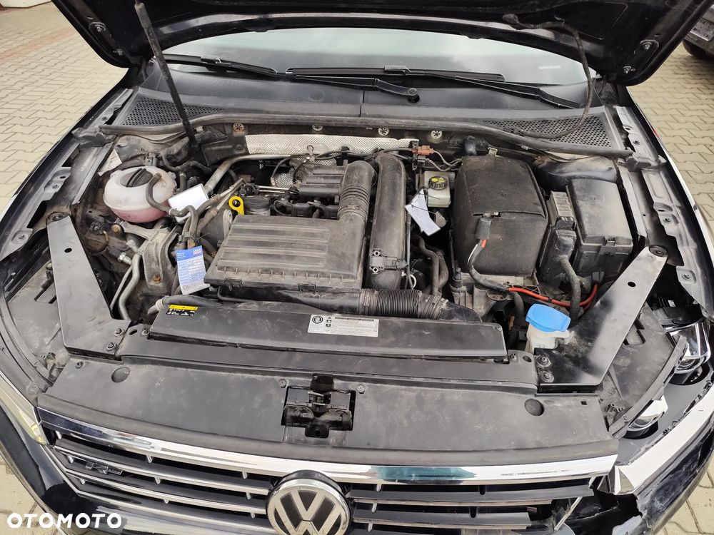 Volkswagen Passat 1.4 TSI ACT (BlueMotion Technology) DSG Highline - 18