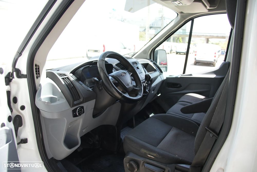 Ford Transit 2.2TDCI - 9