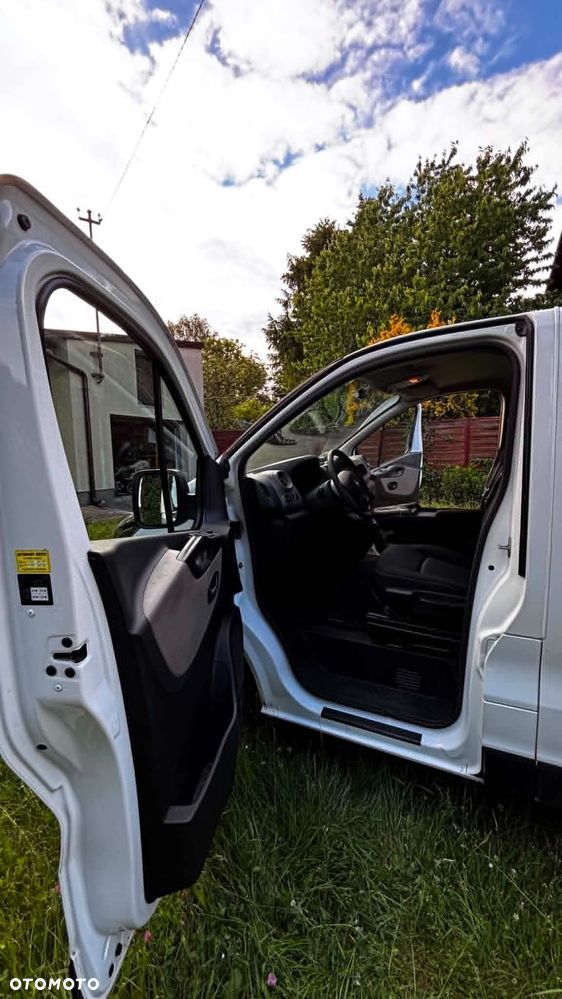 Renault TRAFIC - 8