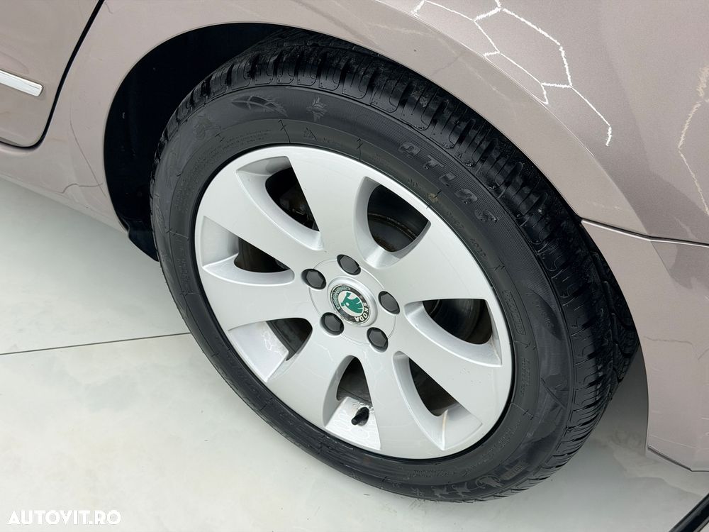 Skoda Superb Combi 1.6 TDI Green tec Exclusive - 10