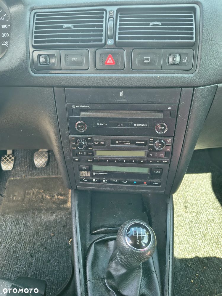 Volkswagen Golf 1.4 Comfortline - 5