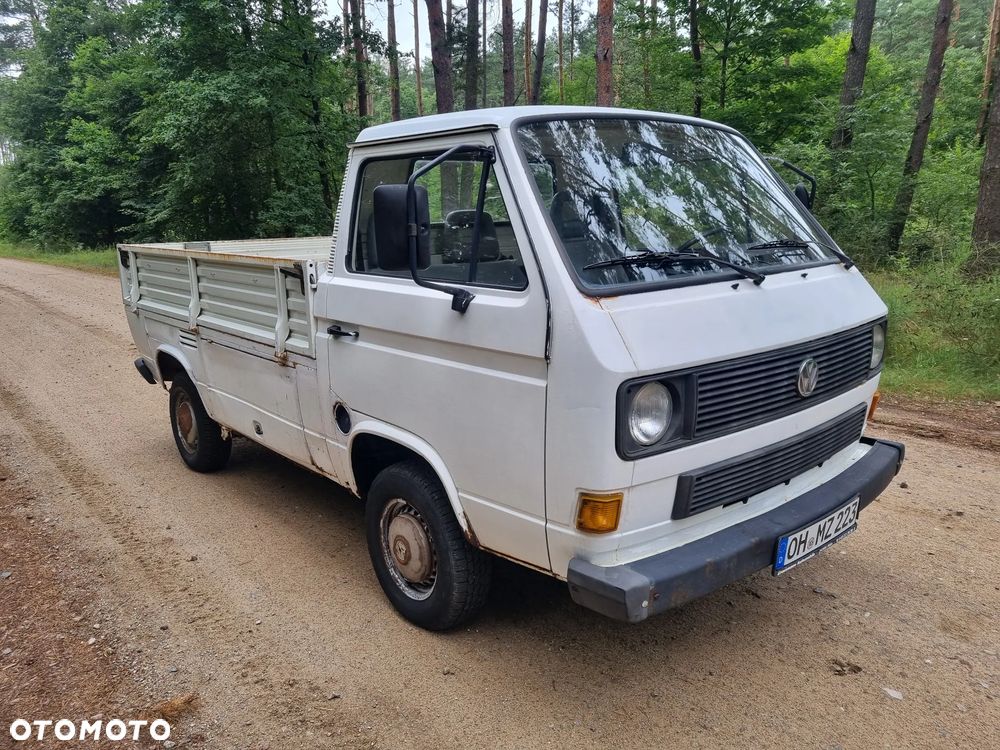 Volkswagen Transporter - 2