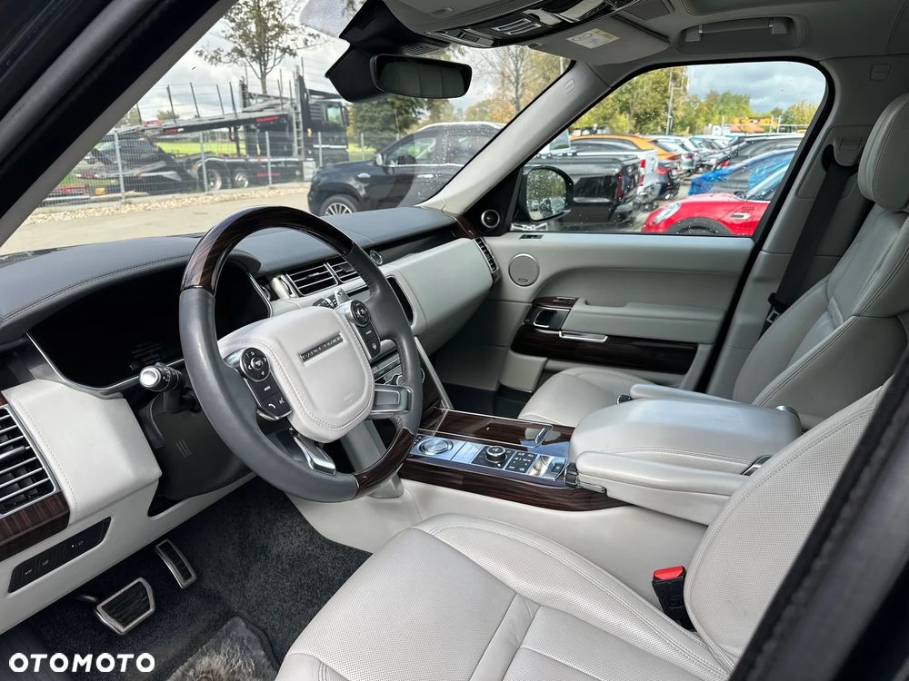 Land Rover Range Rover - 16