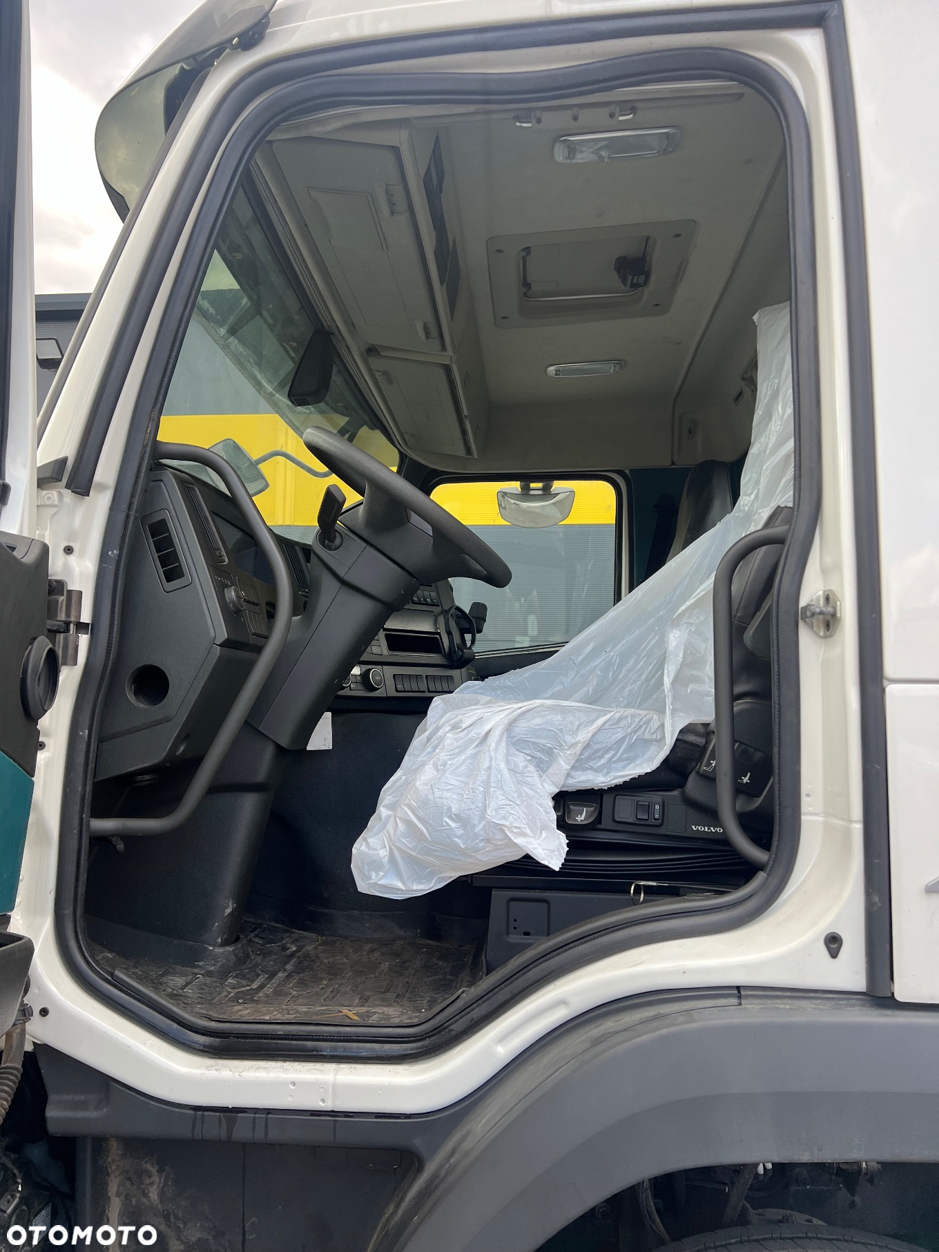 Volvo FMX 460 ! 6x4! Podnoszony most! 30000km! - 23