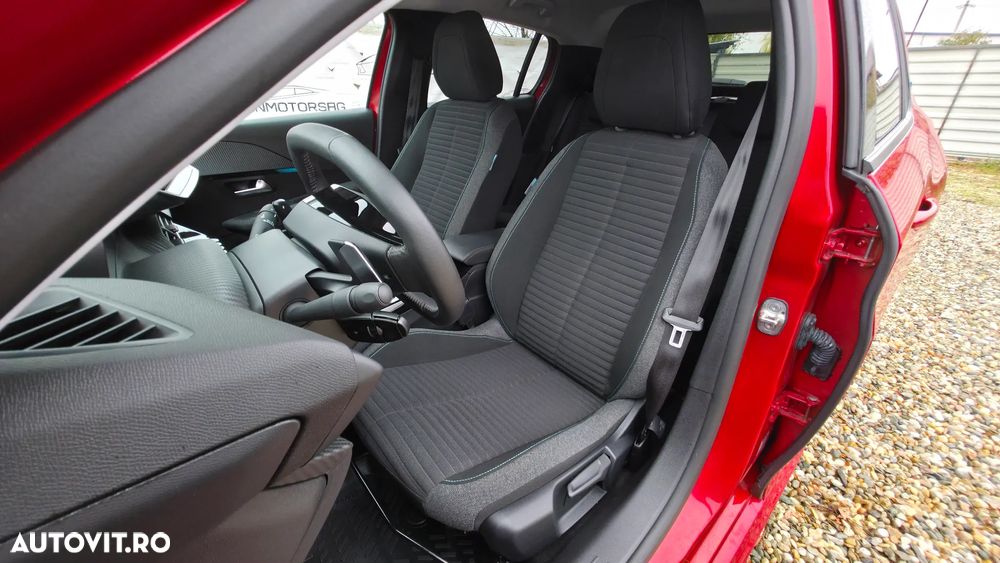 Peugeot 208 1.2 L PureTech STT EAT8 Allure Pack - 15