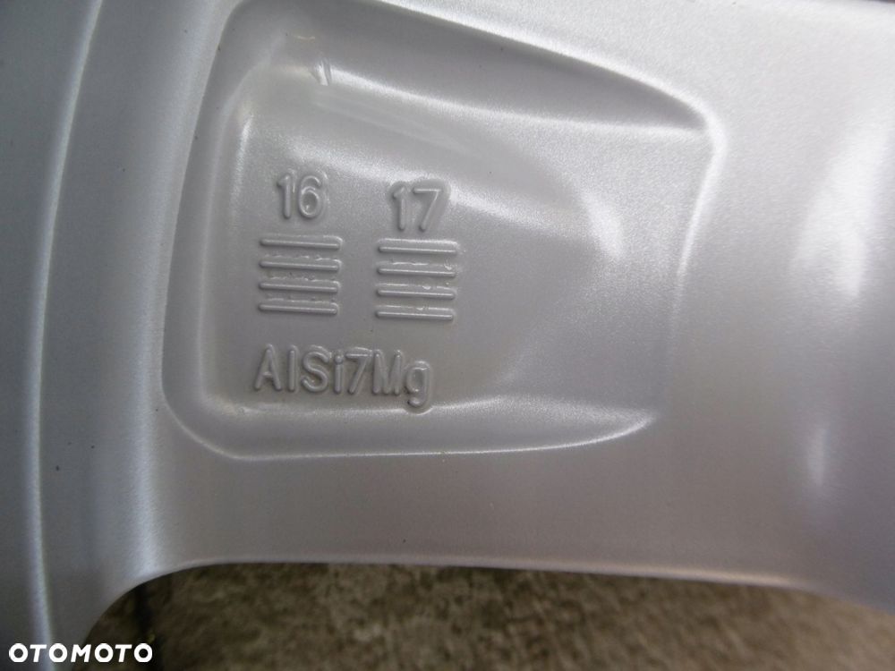 skoda fabia iii 6v0 7.0jx16h2 et46 5x100 felga - 10