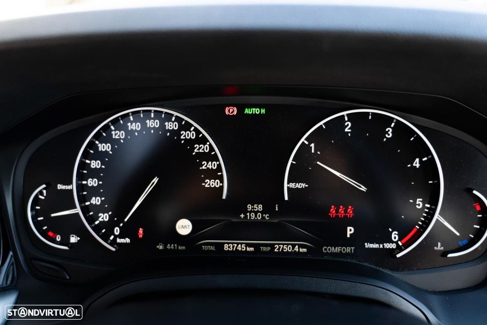 BMW 320 d Pack M Auto - 8