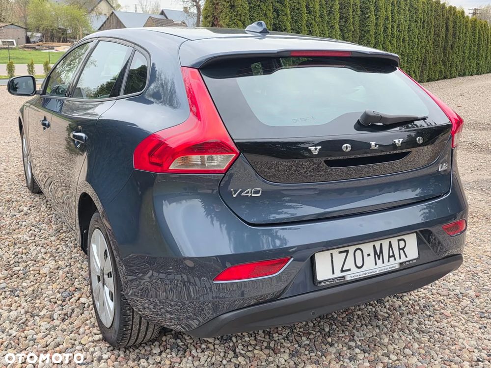 Volvo V40 D2 Momentum - 3