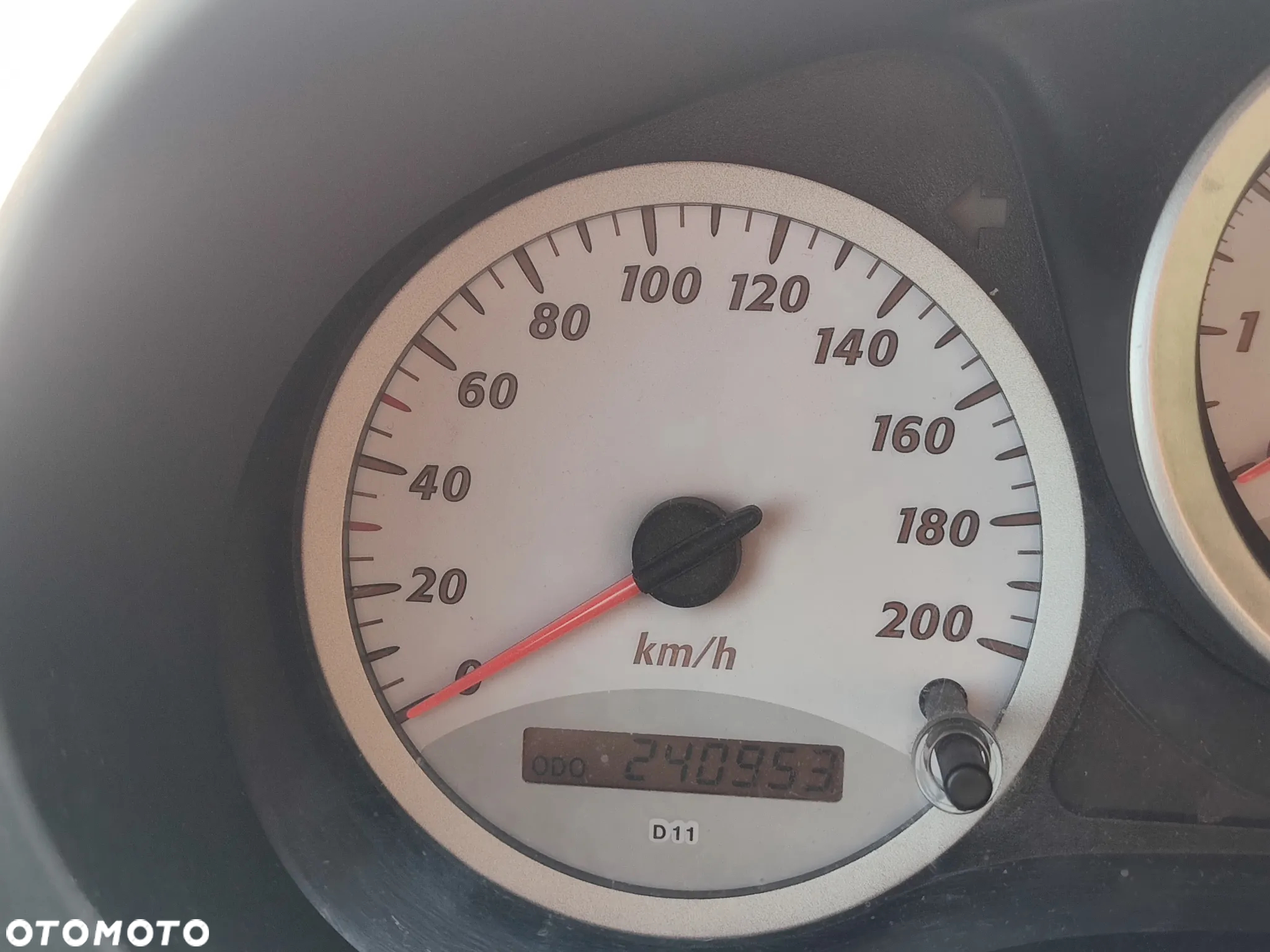 Toyota RAV4 - 10