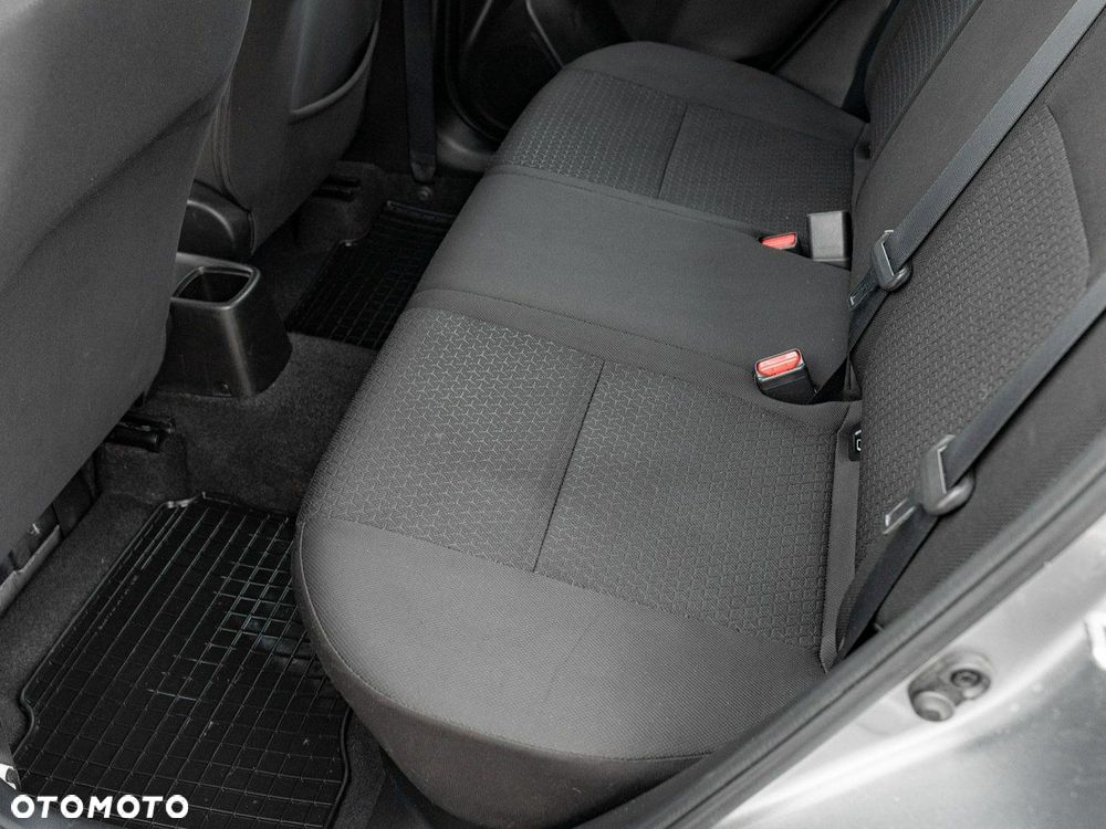 Suzuki Swift - 22