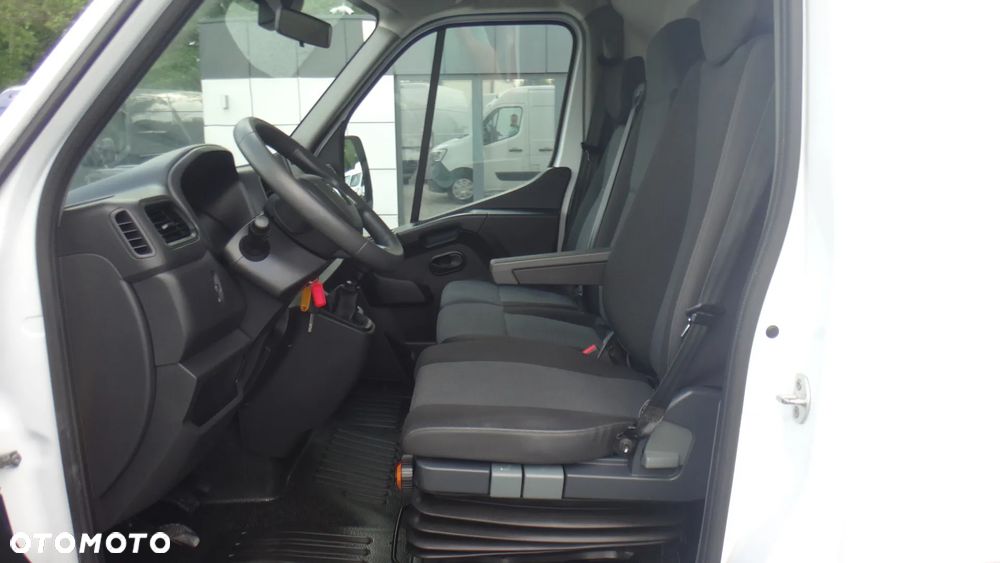 Renault Master - 11