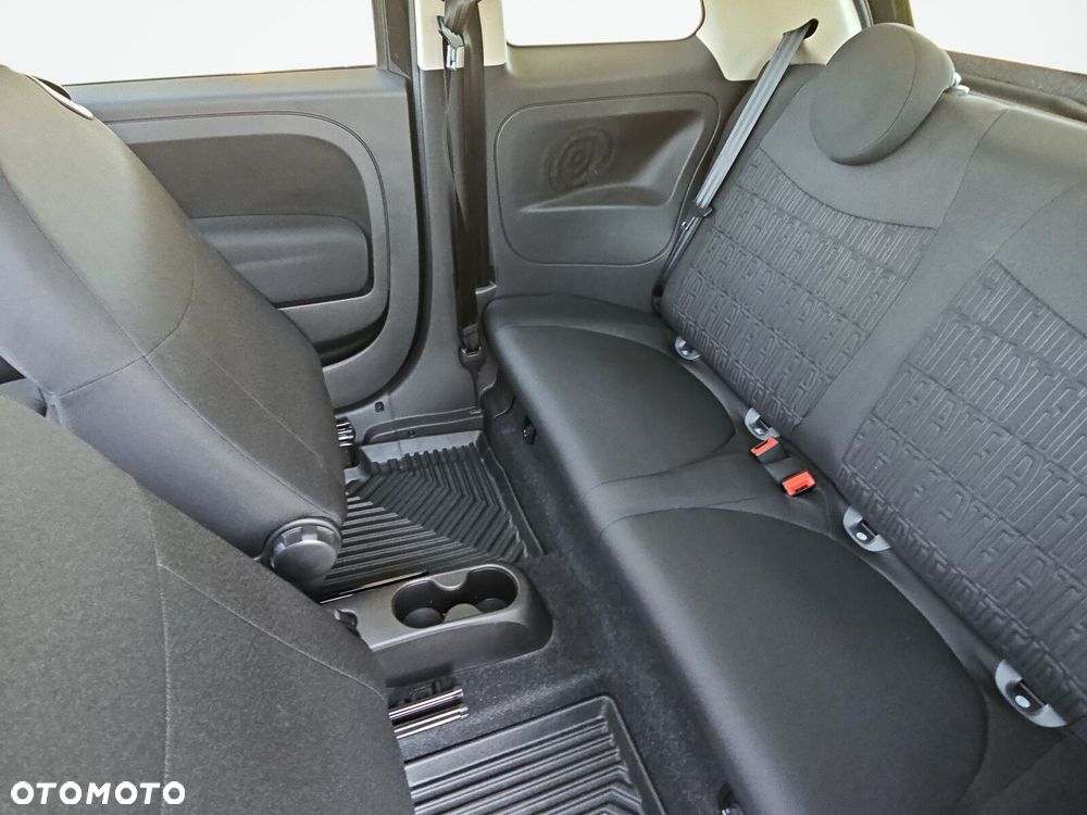 Fiat 500 1.0 Hybrid - 12