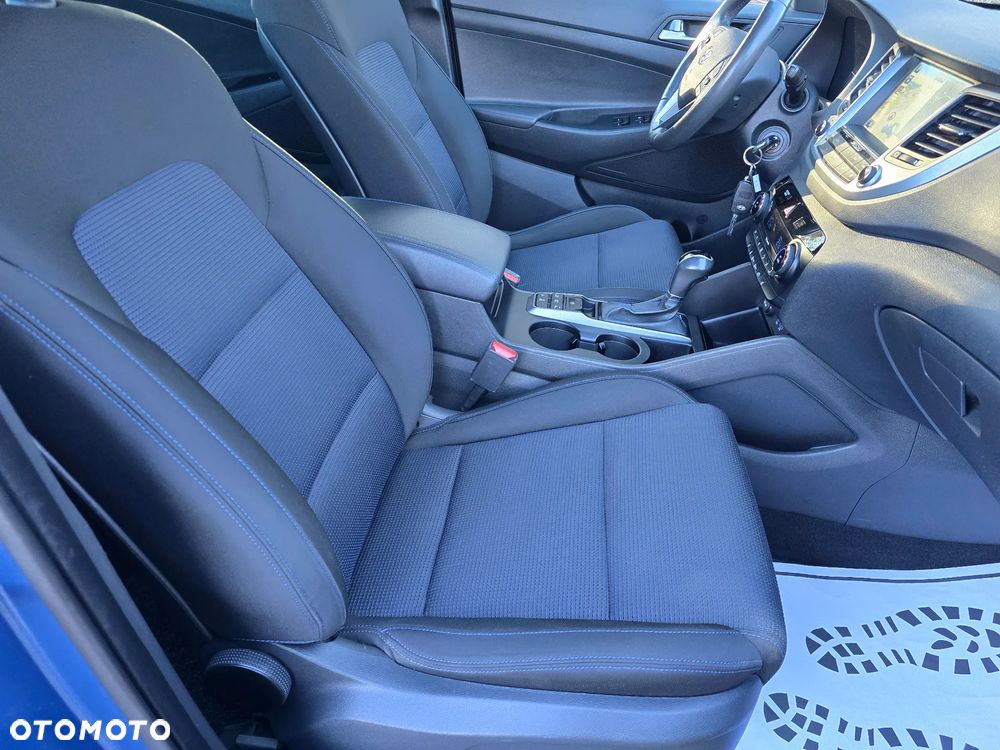 Hyundai Tucson 2.0 CRDI 4WD Automatik Style - 19